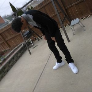 Meet your Posher, Aaron